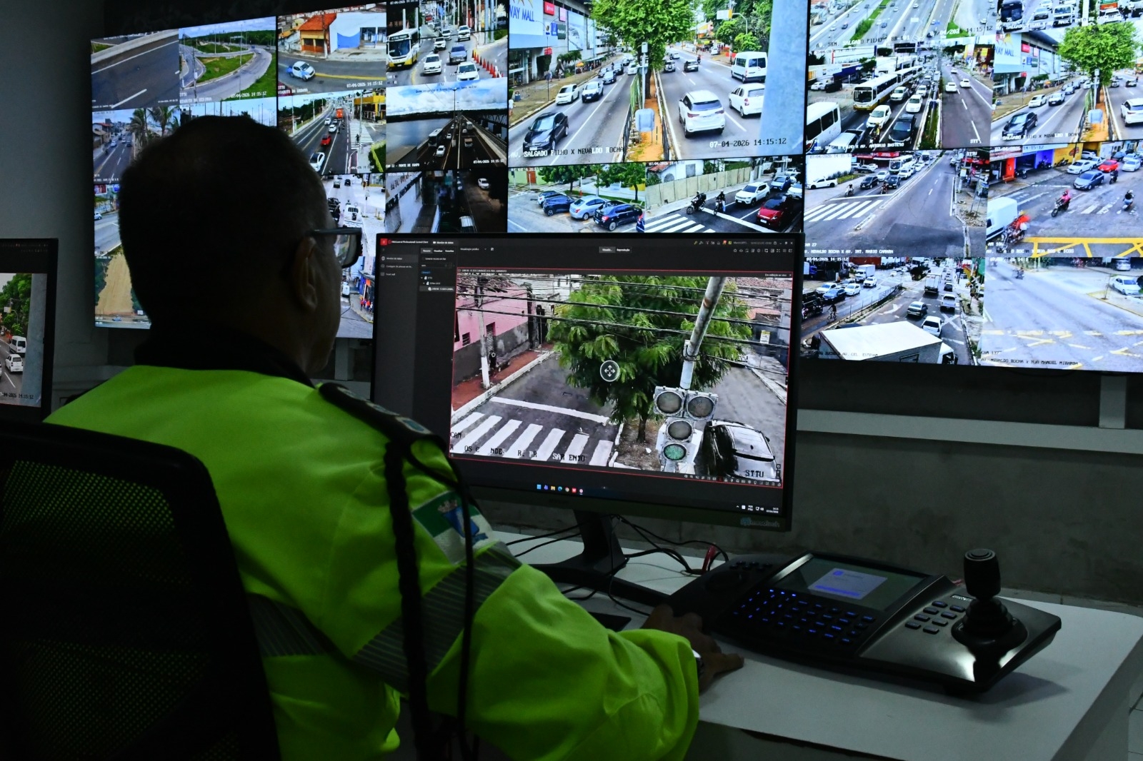 STTU intensifica monitoramento do trânsito durante terça-feira chuvosa em Natal