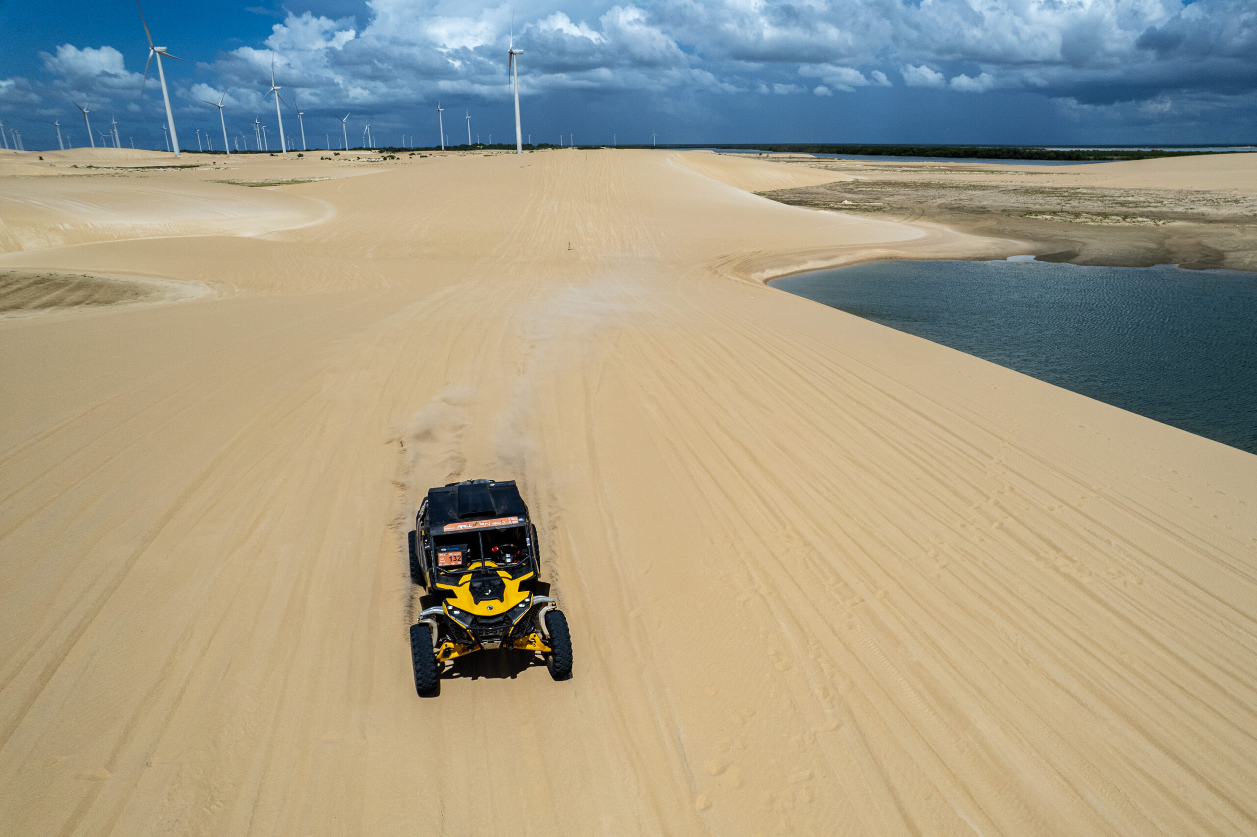 Galinhos recebe Rally RN 1500 e sedia etapa maratona da 28ª edição