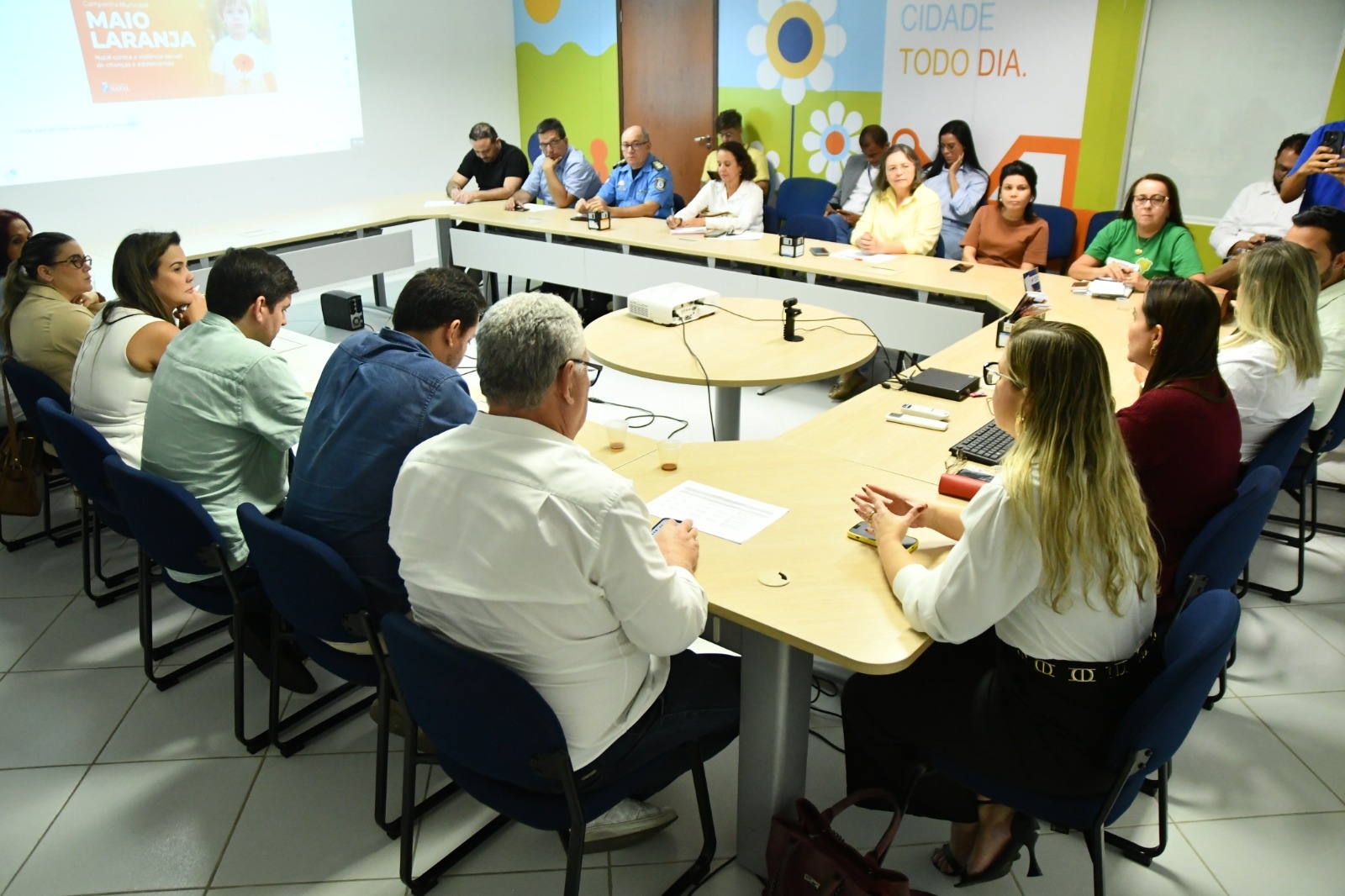 Maio Laranja: Prefeitura articula ações de combate à violência contra crianças e adolescentes