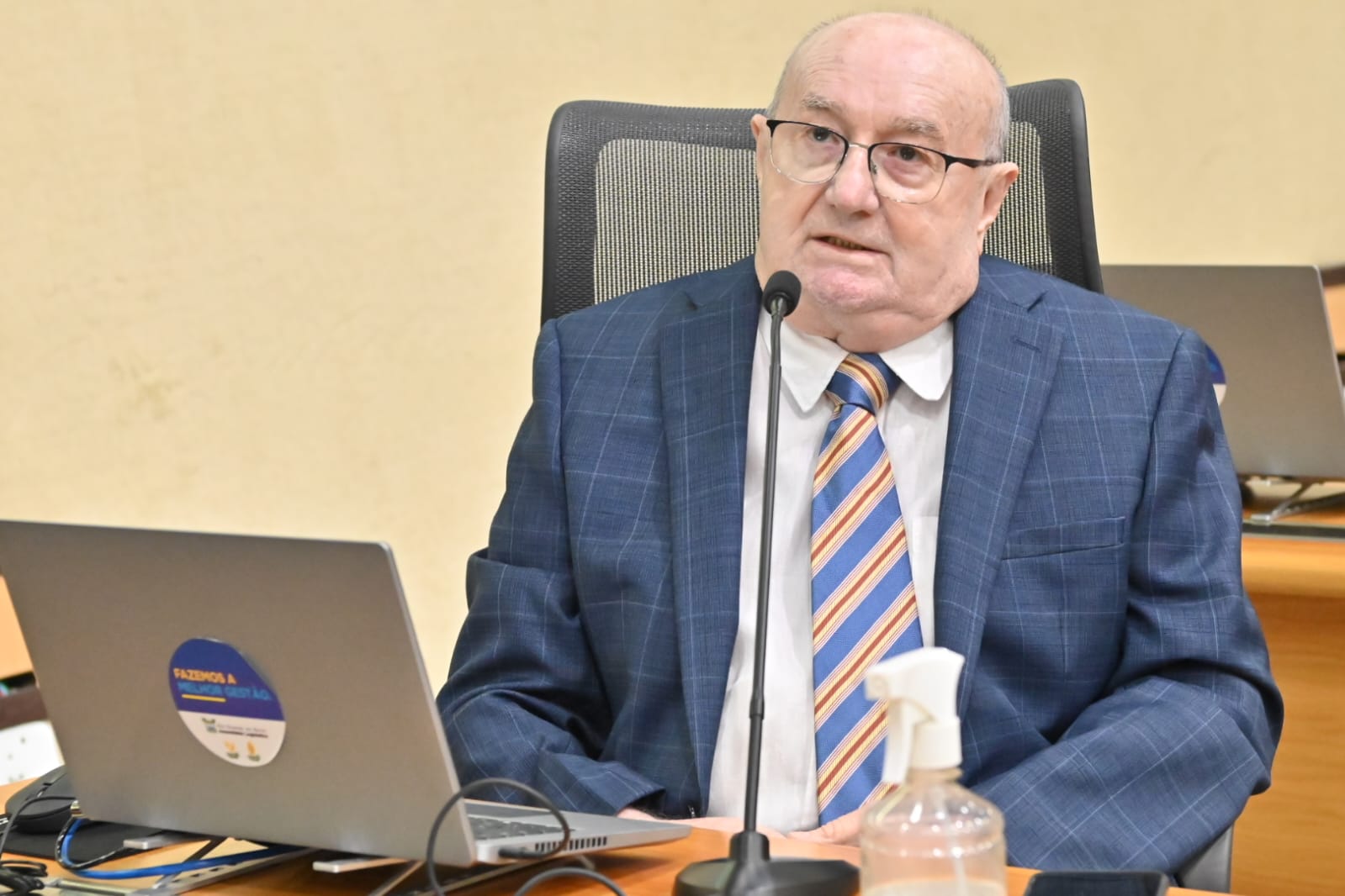 Deputado José Dias cobra liberação de emendas e critica postura do Governo do Estado