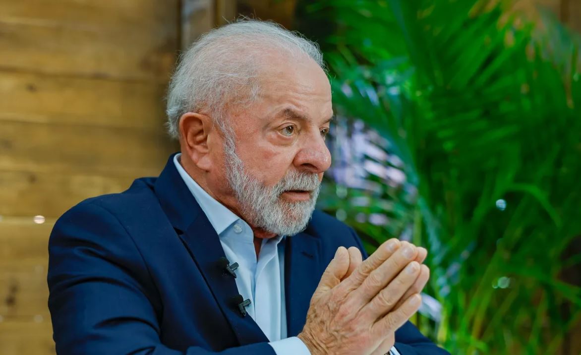 PESQUISA DATAFOLHA: Lula mantém 40% de rejeição e vê avaliação positiva cair