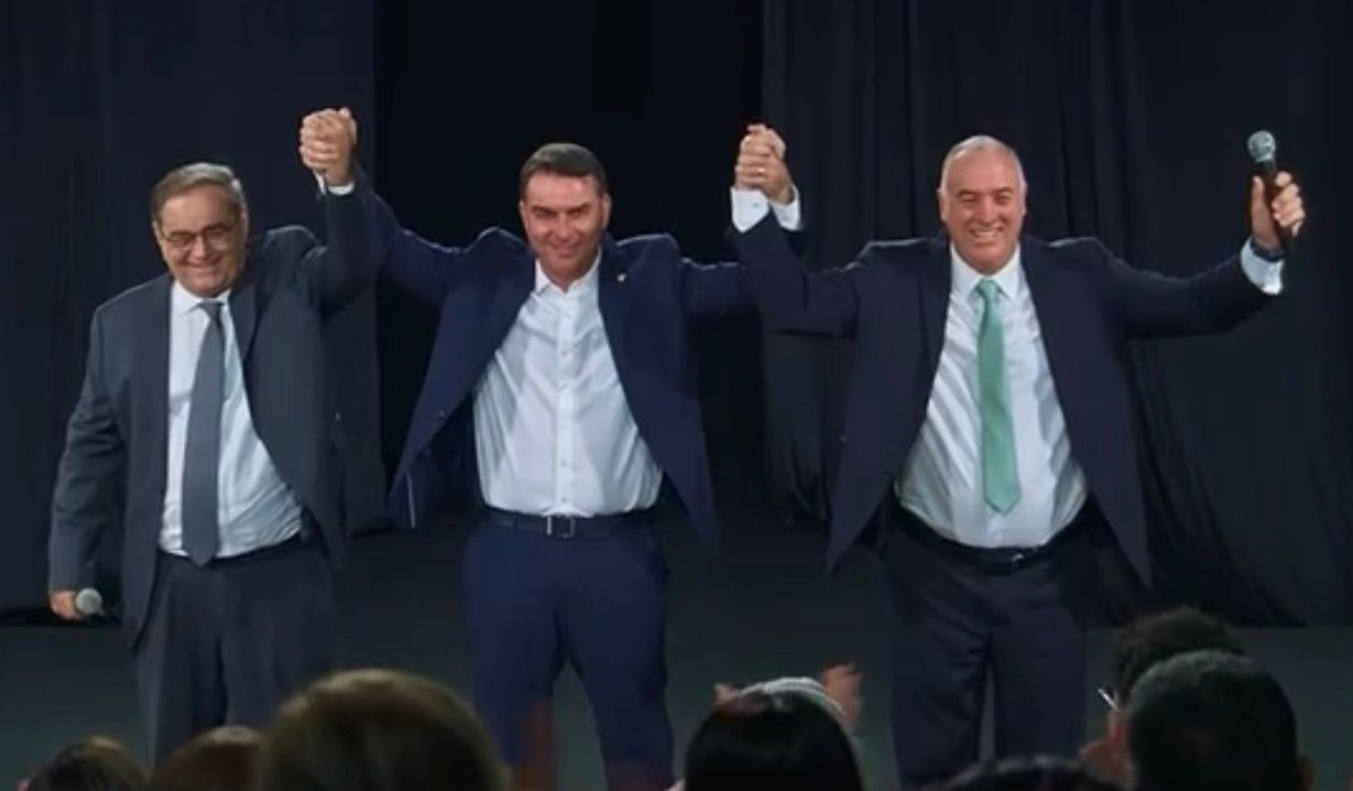 Flávio Bolsonaro grava inserção com Álvaro Dias e Coronel Hélio e reforça discurso de segurança e combate à violência no RN