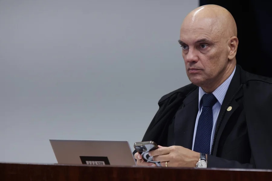 Moraes manda ex-diretor da PRF mais 4 cumprirem pena por trama golpista
