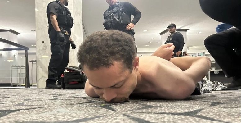 [VÍDEO] VEJA QUEM É: atirador de evento com Trump é preso após tiros; agente é baleado