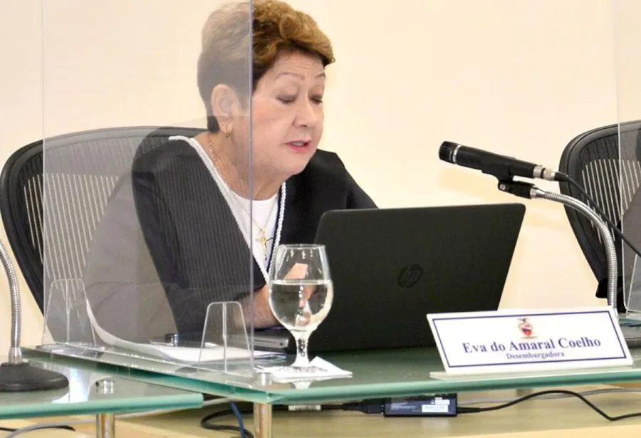 Desembargadora que comparou corte de benefícios à “escravidão” recebeu R$ 91 mil líquidos em março