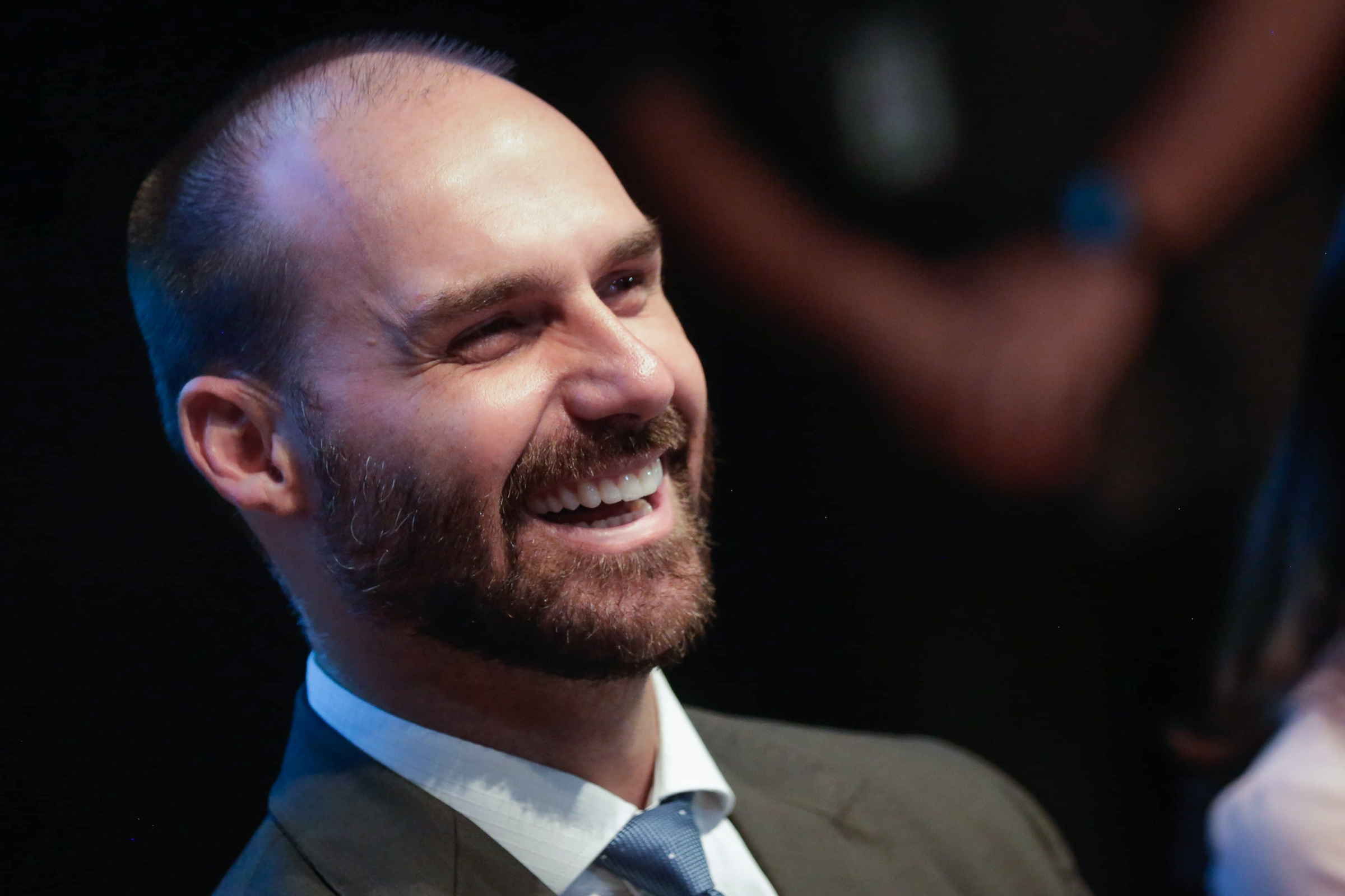 Valdemar Costa Neto e Eduardo Bolsonaro decidem futuro do PL