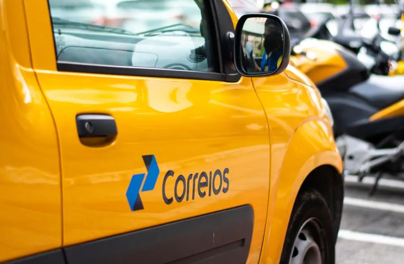 Governo diz não saber quais servidores dos Correios são filiados