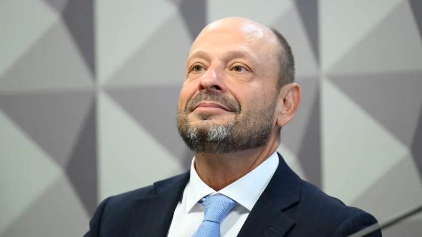 Presidente do INSS Gilberto Waller é demitido; Ana Cristina Silveira assume