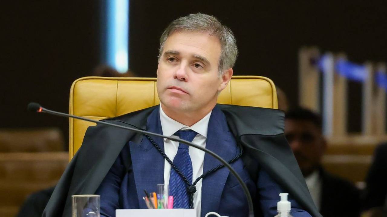 Mendonça vê ‘comunhão para ilícitos’ no elo entre imóveis, Costa e Vorcaro