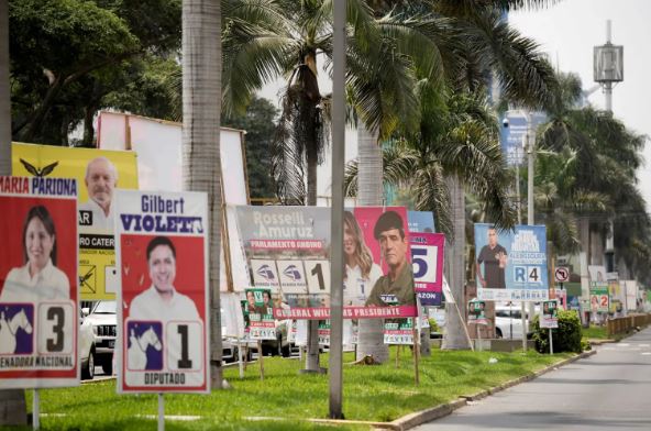 Eleição presidencial no Peru pode colocar no 2º turno dois candidatos de direita