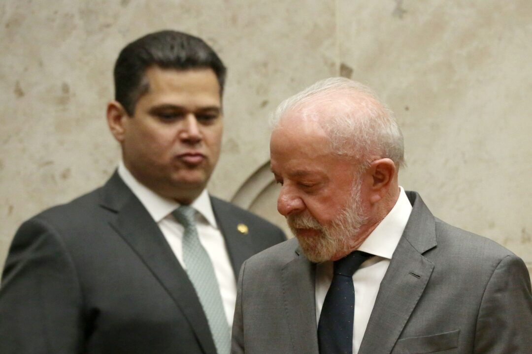 Governo teme pauta-bomba com Alcolumbre