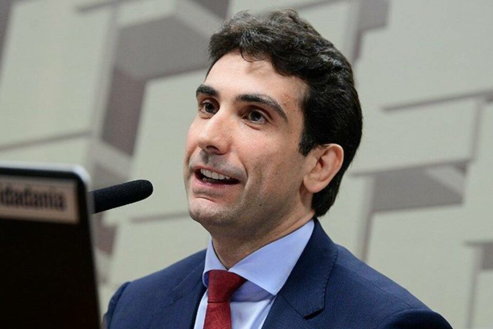 Galípolo classifica como ‘comuns’ visitas de Vorcaro