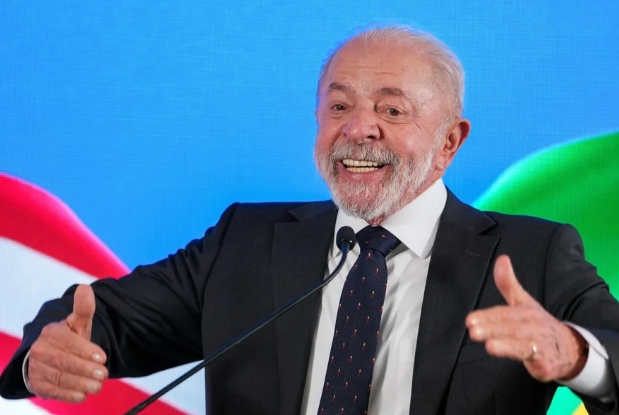 “CONQUISTA HISTÓRICA”: Lula exalta fim da escala 6×1 e pressiona Senado por aprovação