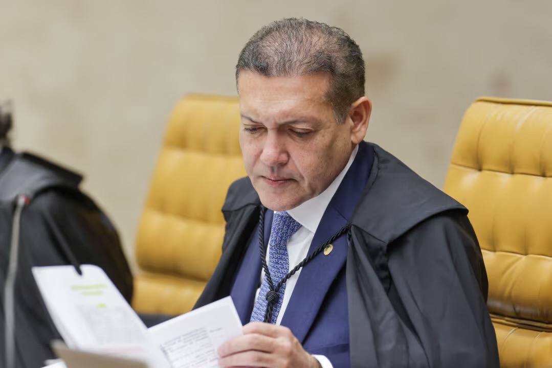 Nunes Marques escolhe ministros que cuidarão das ações sobre propaganda nas eleições