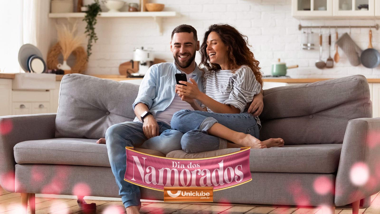 Uniclube lança campanha de Dia dos Namorados com cupom de desconto e frete grátis
