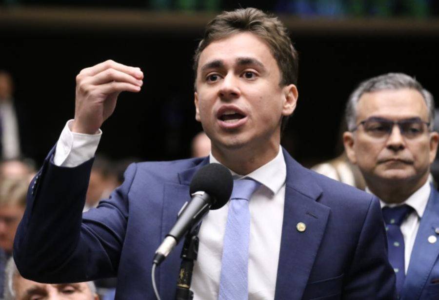 Post de Nikolas Ferreira sobre Lula e Janja é mantido pela Justiça