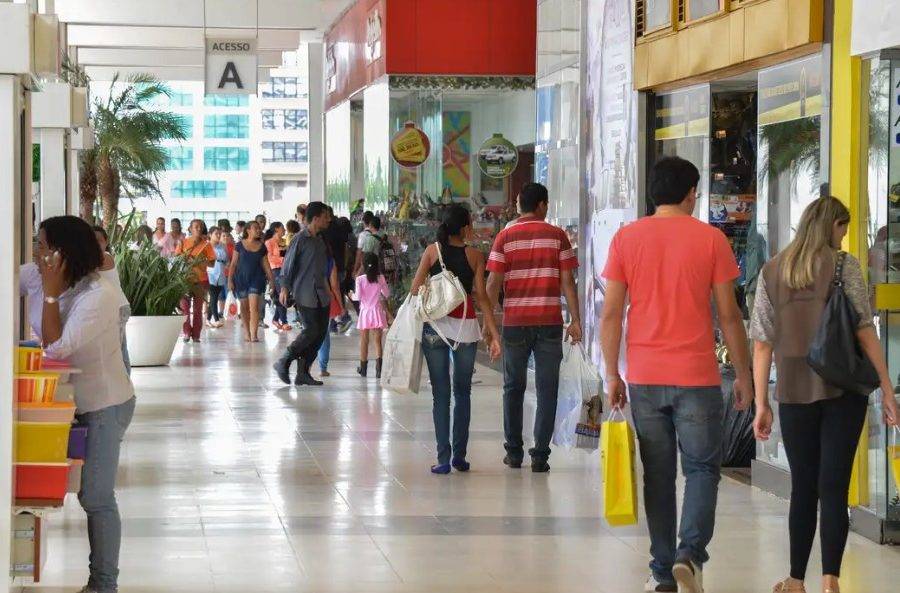 Dia dos Namorados deve movimentar até R$ 110 milhões no comércio de Natal, estima CDL