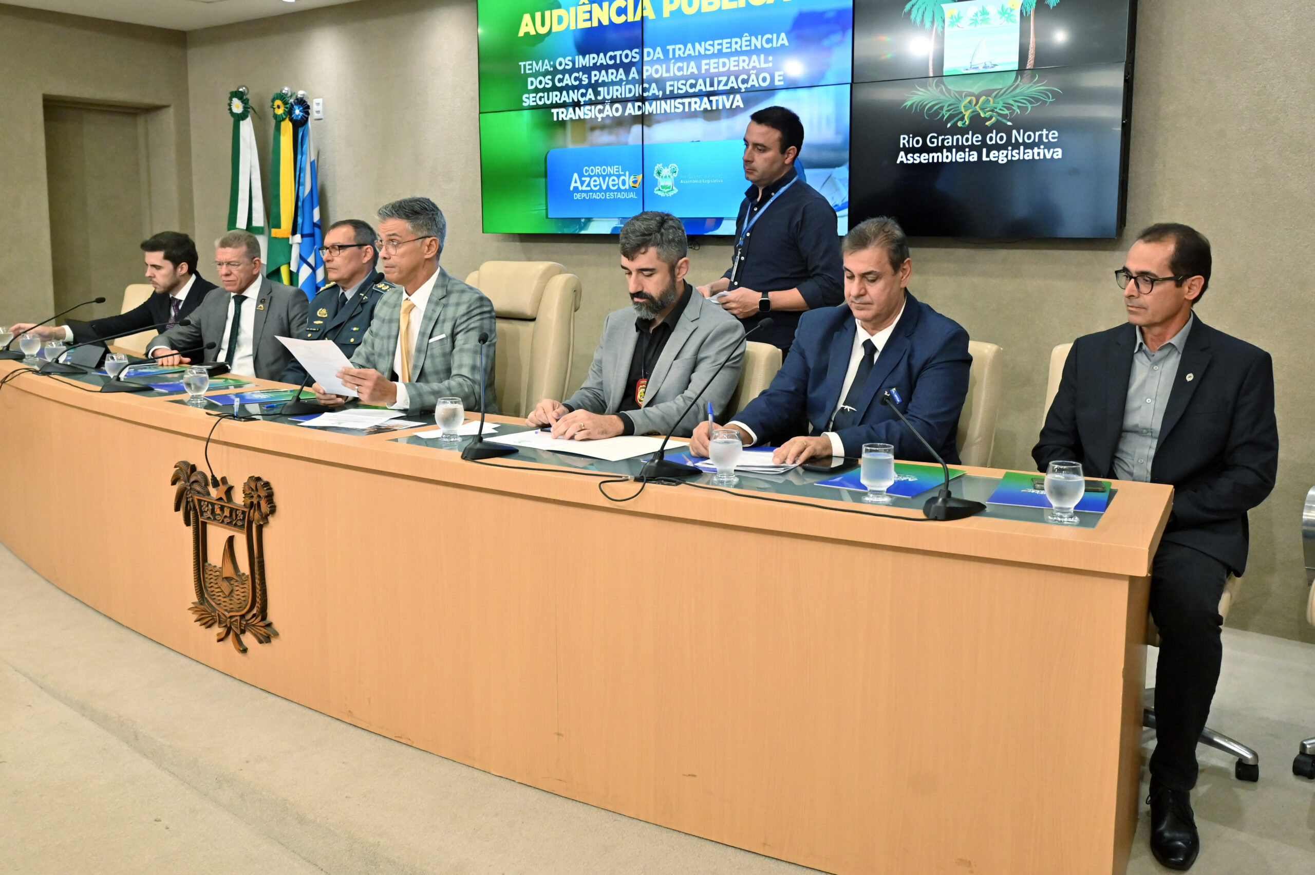 Audiência cobra celeridade e critérios objetivos para registros de armas legais