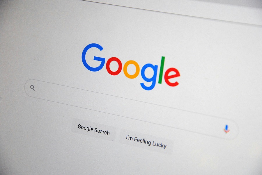 Google mantém proibição de anúncios políticos para eleições de 2026