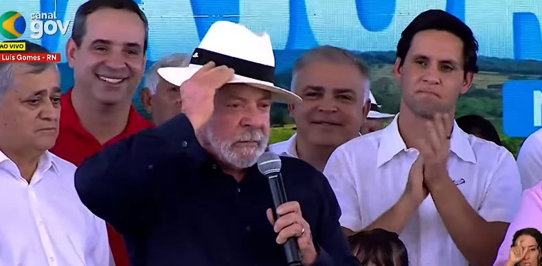 [VIDEO] Governo Lula usa “gambiarra” no Ramal do Apodi para simular solução de problema histórico do Nordeste