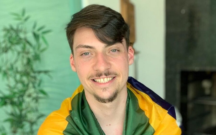 Jair Renan Bolsonaro anuncia pré-candidatura a deputado federal por Santa Catarina