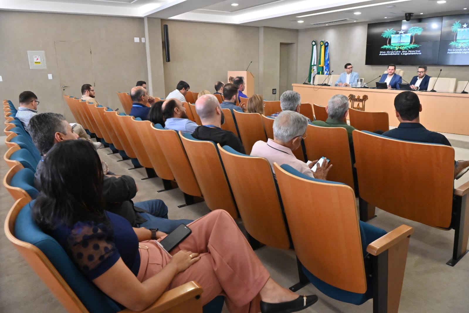 ALRN orienta assessores parlamentares sobre vedações no período eleitoral