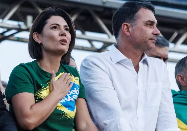 Após crise com Michelle, Flávio defenderá indicação de mulheres ao STF
