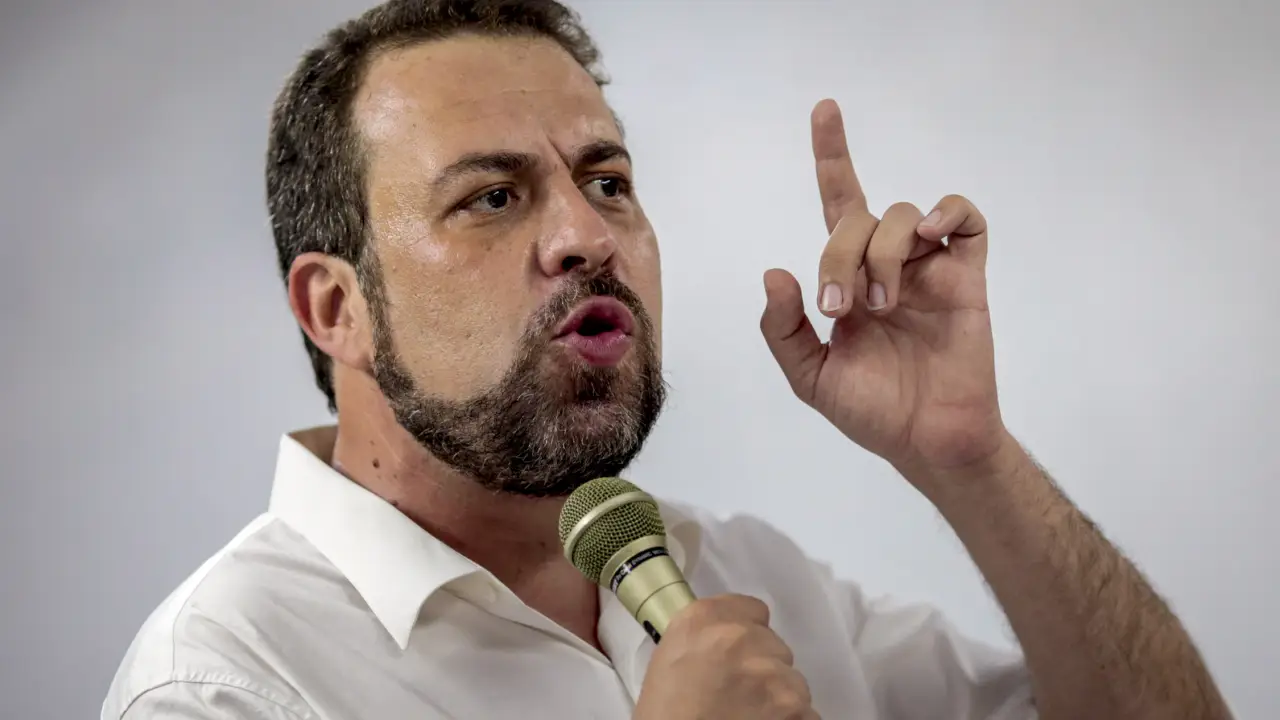 VEM BARULHO AÍ: Boulos diz que “porta-vozes do Lula” têm missão de se opor ao tarifaço