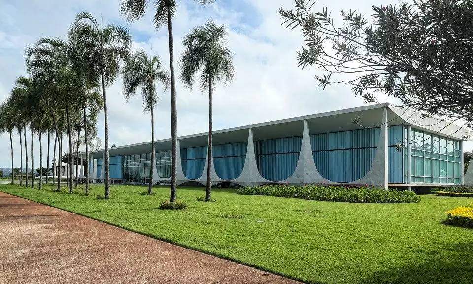 Lula reclama do Palácio da Alvorada e diz que morar no local é “desumano”