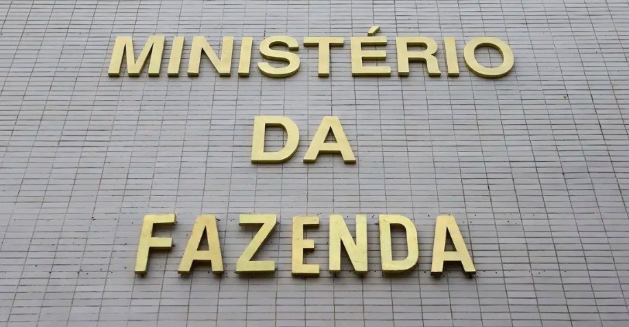 ROMBO: Dívida do Brasil dispara quase R$ 1 trilhão em 6 meses e bate recorde histórico de R$ 10,6 trilhões
