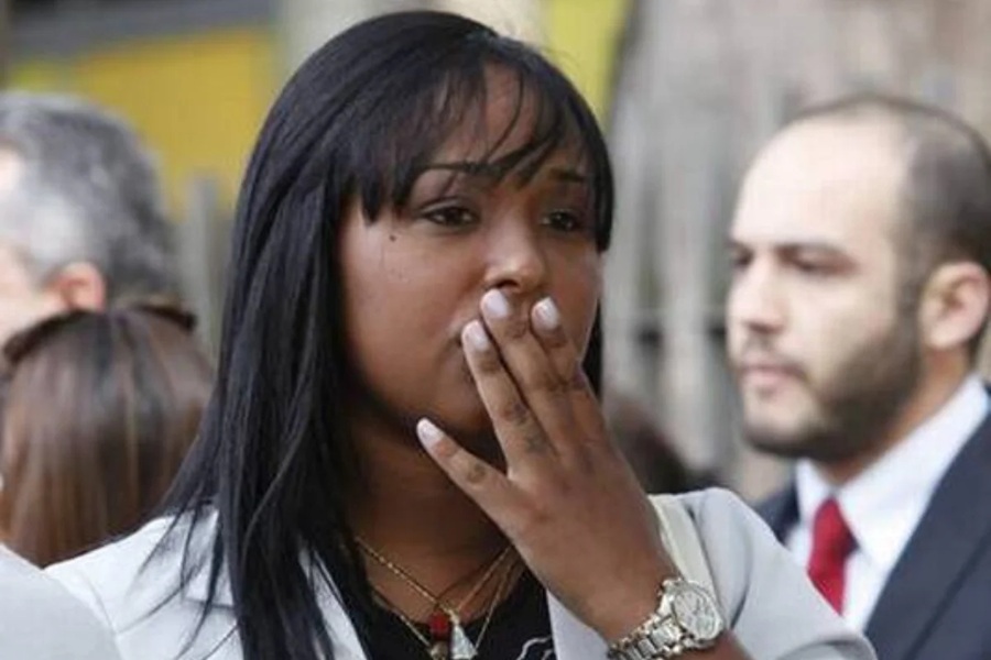 Ex-mulher do goleiro Bruno relata ameaças de agiotas em carta antes de desaparecer