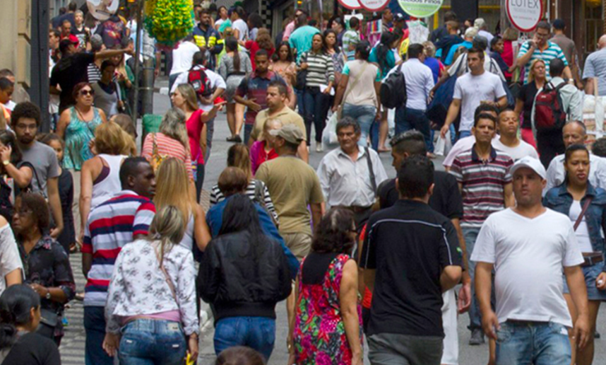 40% dos brasileiros associam pobreza à preguiça, diz Datafolha; percentual quase dobrou nos últimos 4 anos