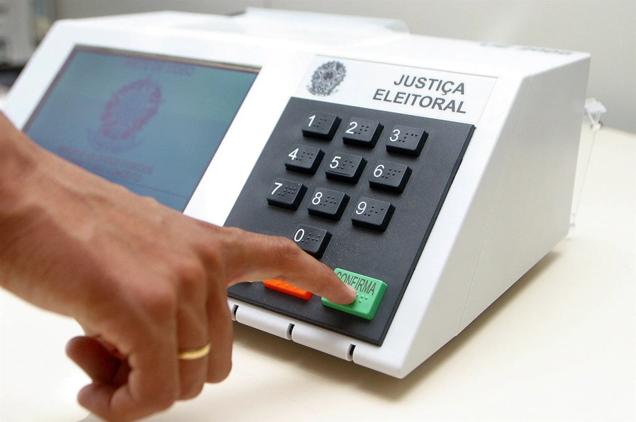 TSE impede grupo espanhol de observar eleições de 2026 e decisão gera questionamentos sobre transparência