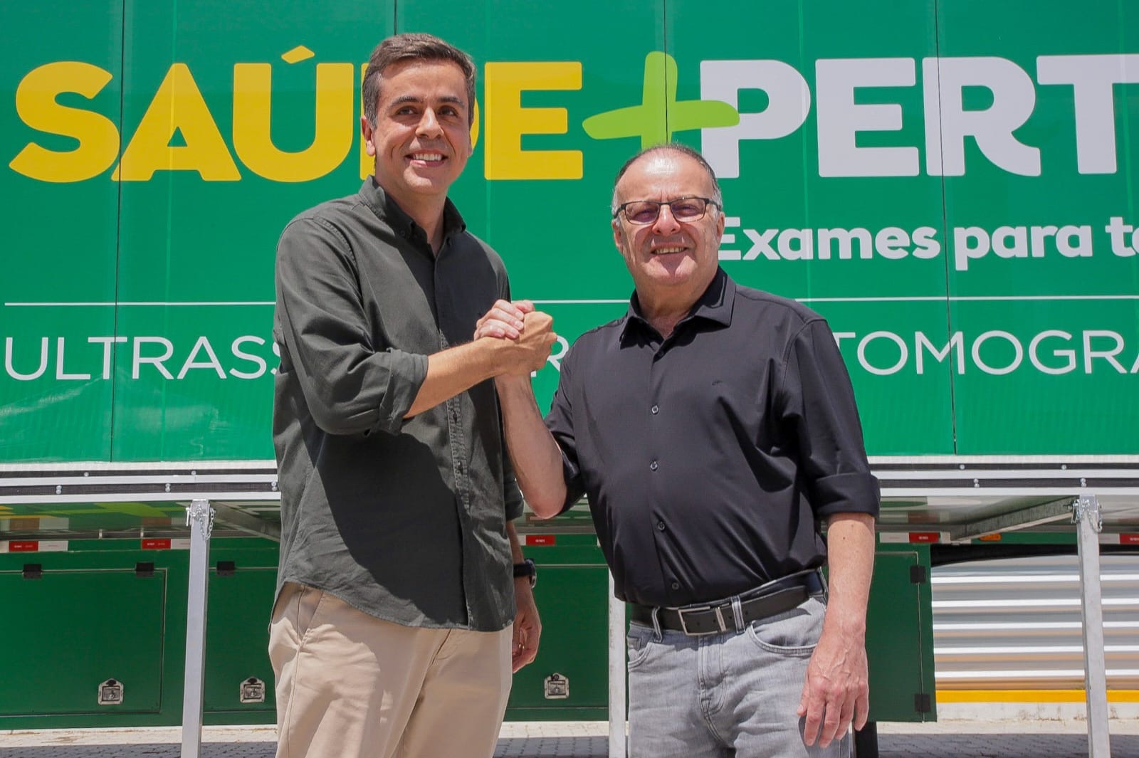 Paulinho Freire apresenta unidade móvel que vai reduzir fila de exames de imagem em Natal