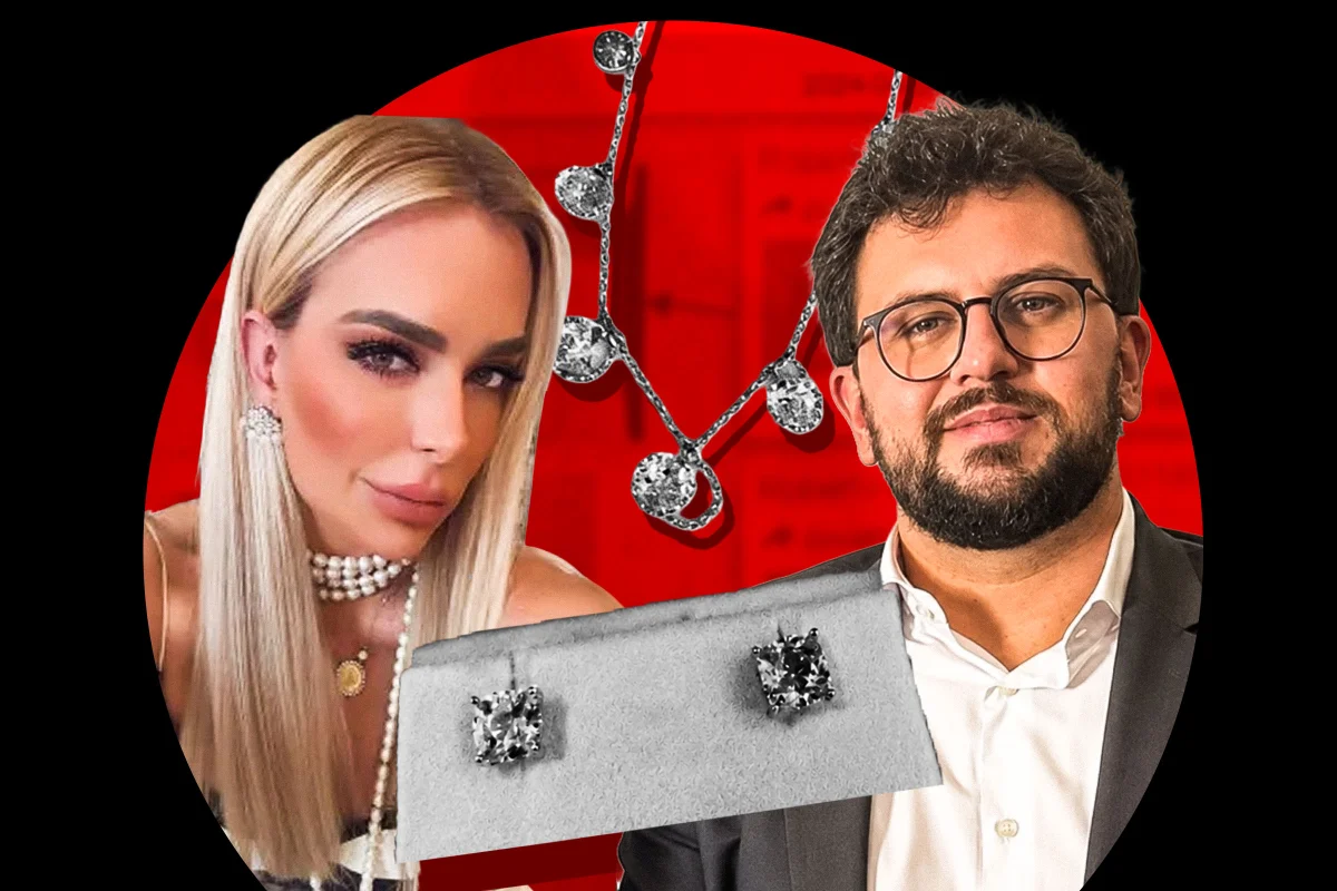 Mensagens da PF mostram que lobista comprou joias e deu presentes a ex-assessor de Lula