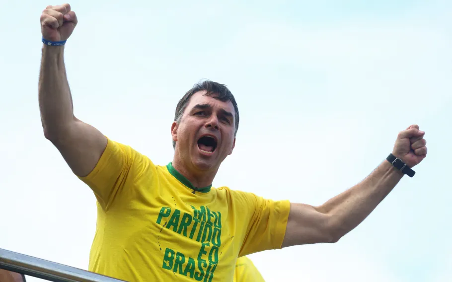 Flávio convoca apoiadores para ato de 7 de Setembro em SP: “O Brasil vai vencer!”