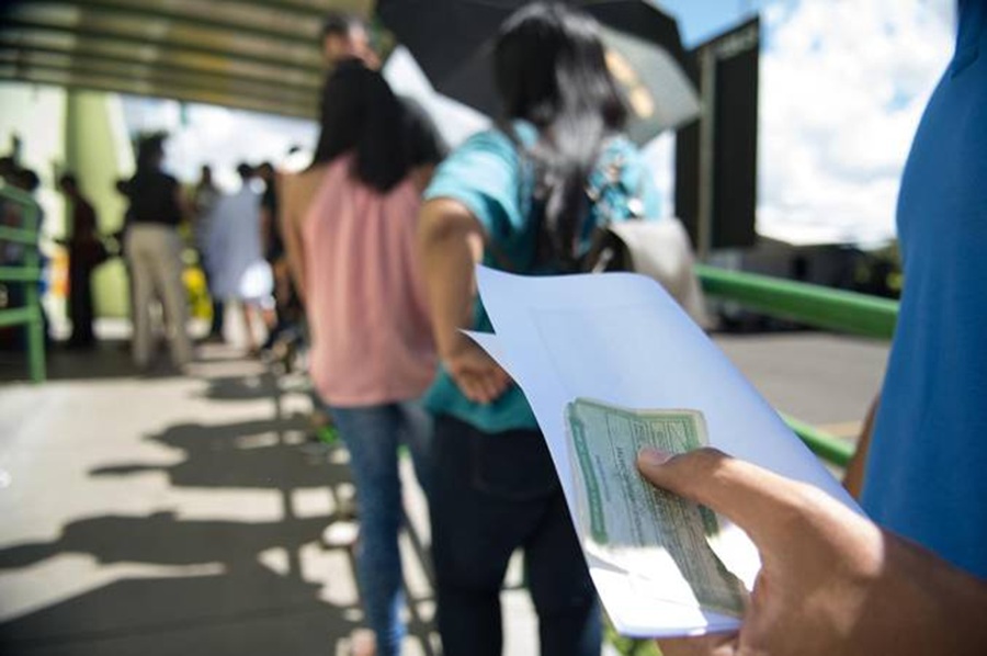 Eleitores no RN têm até 20 de agosto para solicitar voto em trânsito