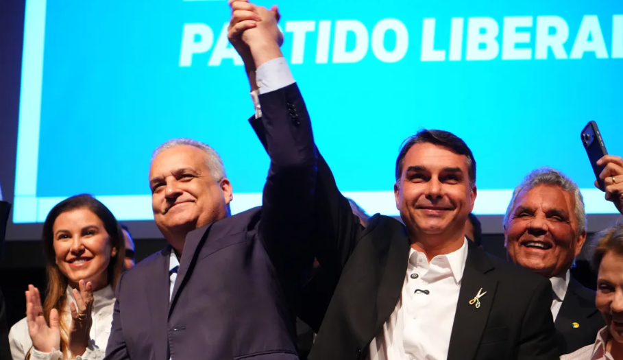 Mesmo com chapa ‘puro-sangue’, Flávio deve ter segunda menor diferença de tempo de TV com PT desde 2010
