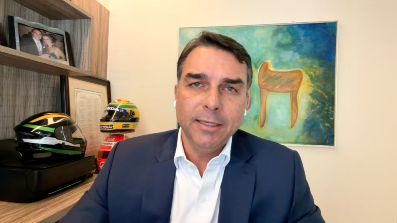 Flávio ataca “Marcolão” e família de Lula: “Portas abertas em vários ministérios”