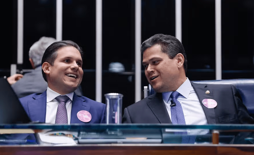 Oposição se articula para reagir a acordo de Lula com Motta e Alcolumbre