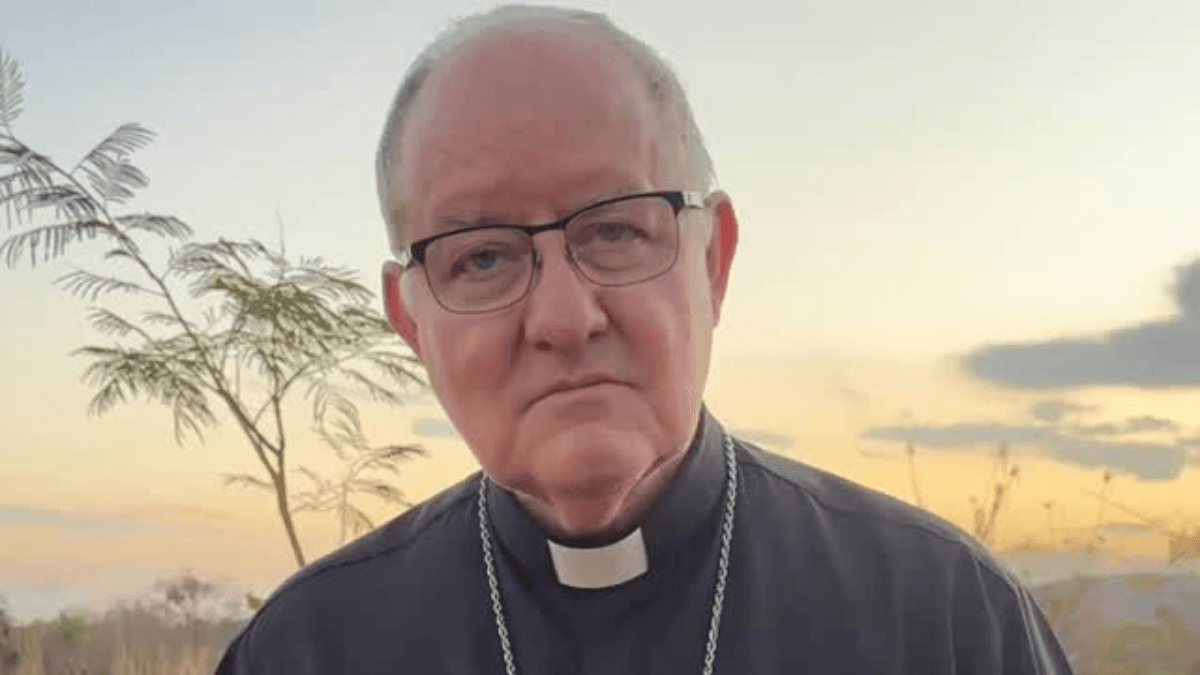 [VÍDEO] Bispo pede que Nossa Senhora livre o Brasil “da peste, da fome, da guerra e do comunismo”