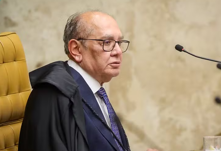 Gilmar Mendes pede suspensão de julgamento do caso Moraes-Vorcaro e quer análise conjunta com caso de Mendonça no dia 23