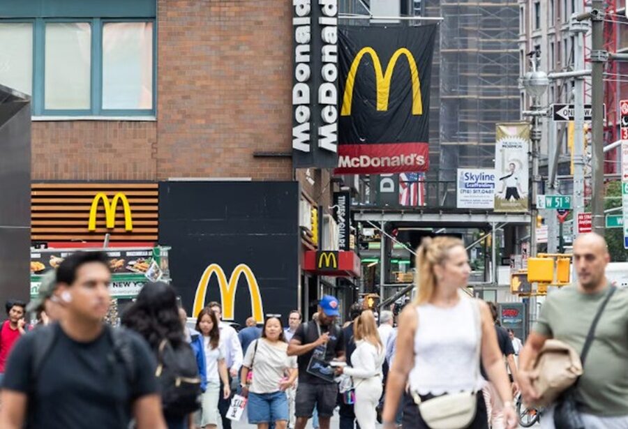 McDonald’s é processado por supostamente usar inteligência artificial para definir preços
