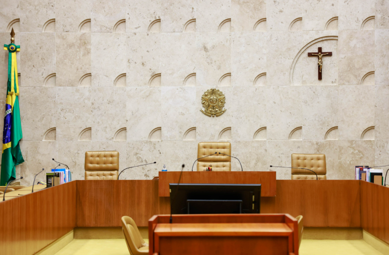 Futuro presidente poderá indicar 12 nomes para tribunais superiores e 45 para agências e órgãos reguladores até o fim de 2027