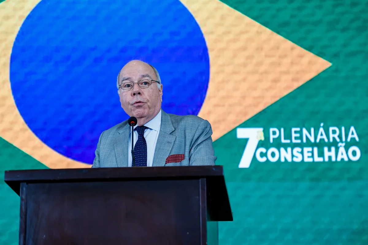 Em meio a tensões pós-eleitorais, chanceler do Brasil chega aos EUA para reunião do G20