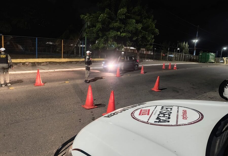 Lei Seca autua 12 condutores por recusa ao bafômetro na Grande Natal