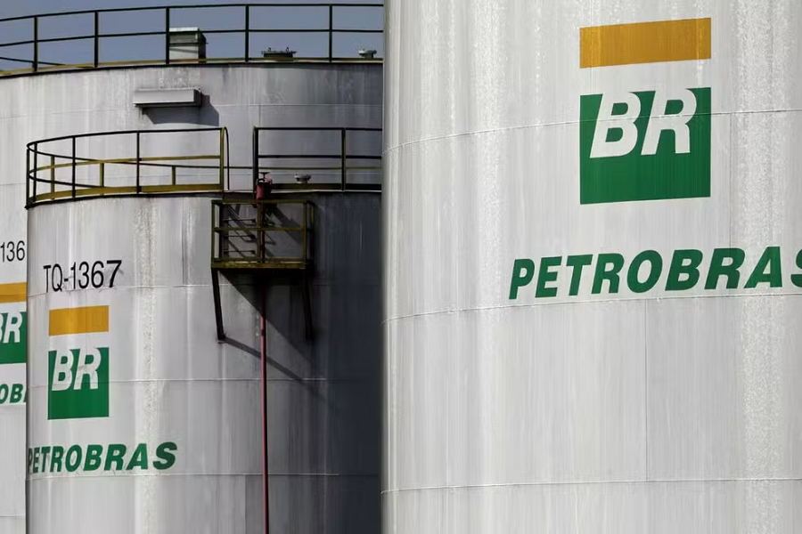 Petrobras faz nova descoberta de petróleo na costa do Amapá