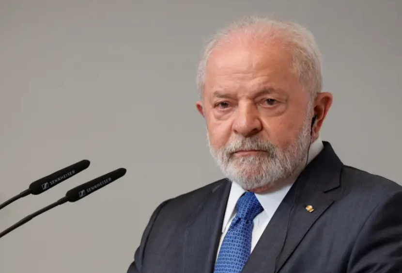 Dívida externa cresce 27,4% no governo Lula, supera reservas e Brasil volta a ser devedor internacional após 19 anos